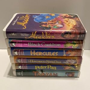 6 Disney Tapes - Aladdin, Black Cauldron, Hunchback, Hercules, Peter Pan, Tarzan